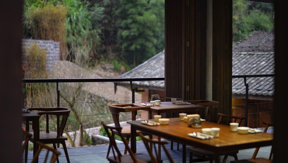 Qingpu Nanjing Taxia Culture Retreat Hotel Zhangzhou ภายนอก รูปภาพ