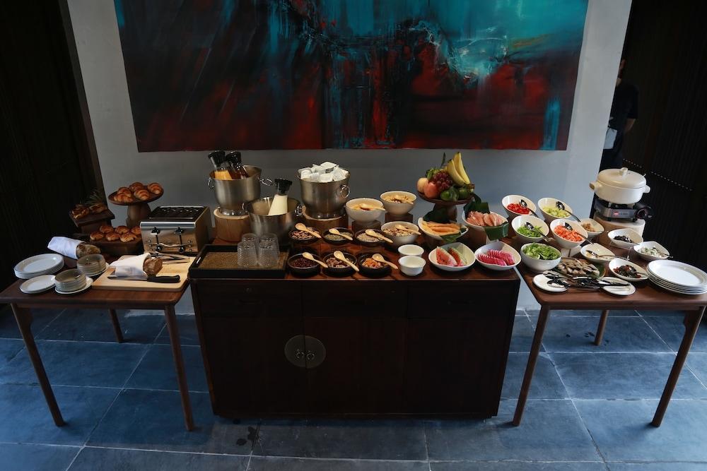 Qingpu Nanjing Taxia Culture Retreat Hotel Zhangzhou ภายนอก รูปภาพ
